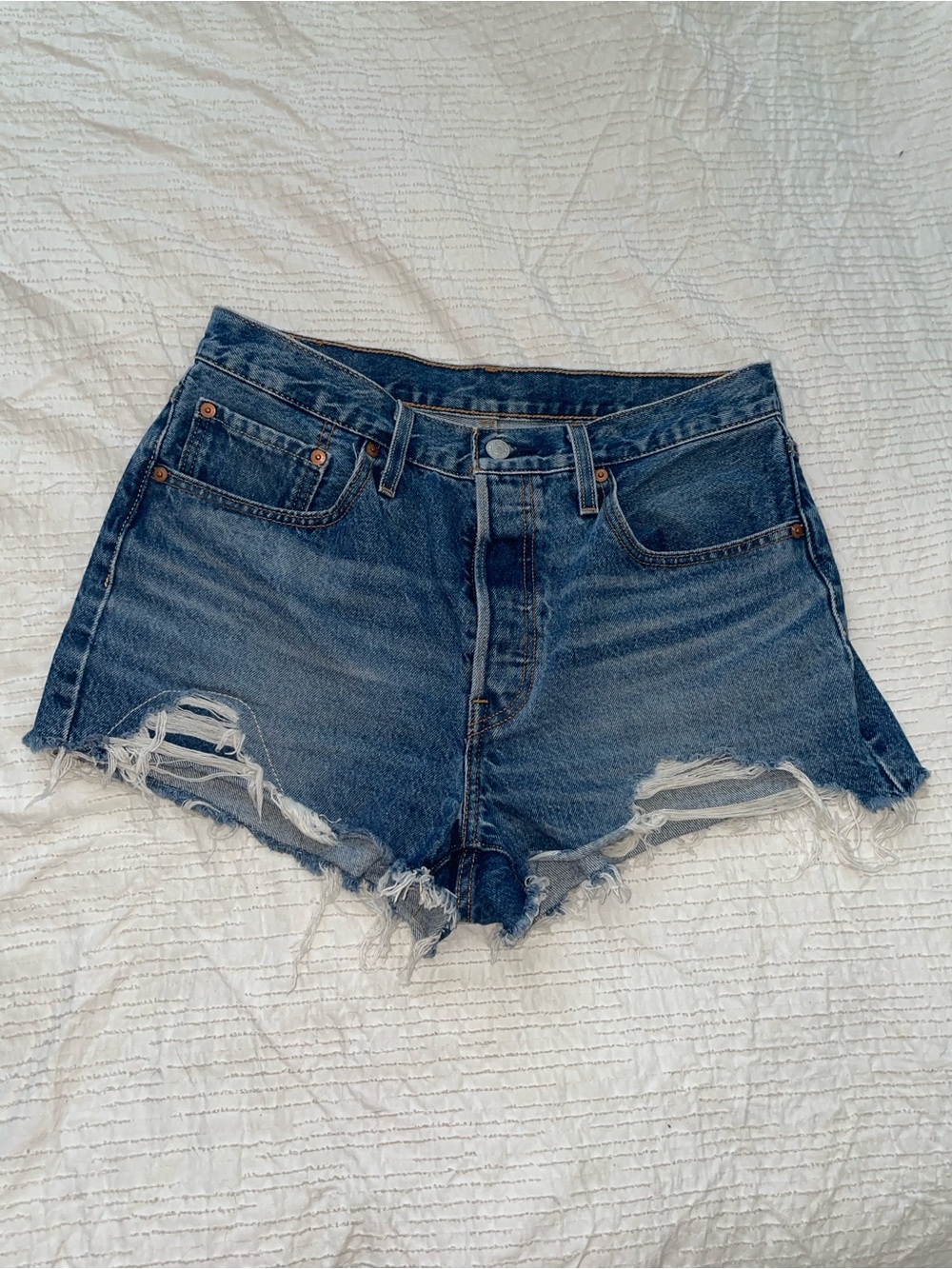 Levi’s 501 shorts size 30